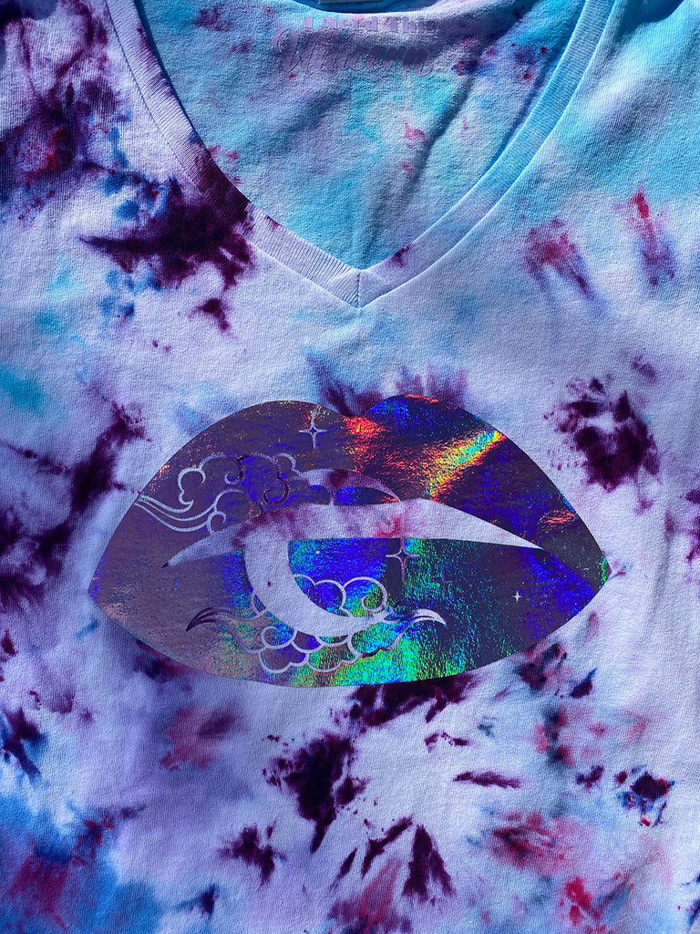 Celestial Lips Ice Dyed V-Neck Tee in Purple Holographic, Size: Medium
